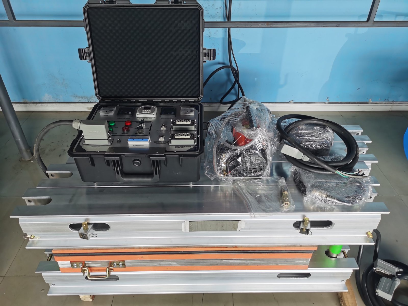 Representative equipment image for Automatic Rubber Belt Hot Jointing Machine for Industrial Conveyor Splice Repair